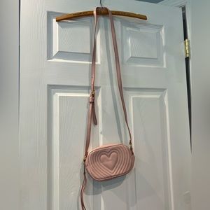 Fossil Maisie Crossbody Camera Bag Heart Design Dusty Rose